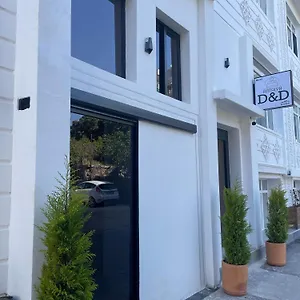 D&d Garden Hotel
